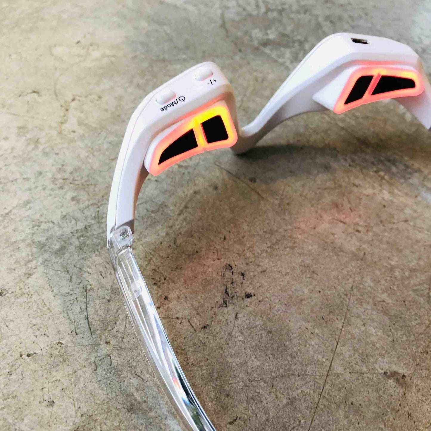 EyeRevive™ Eye Massager